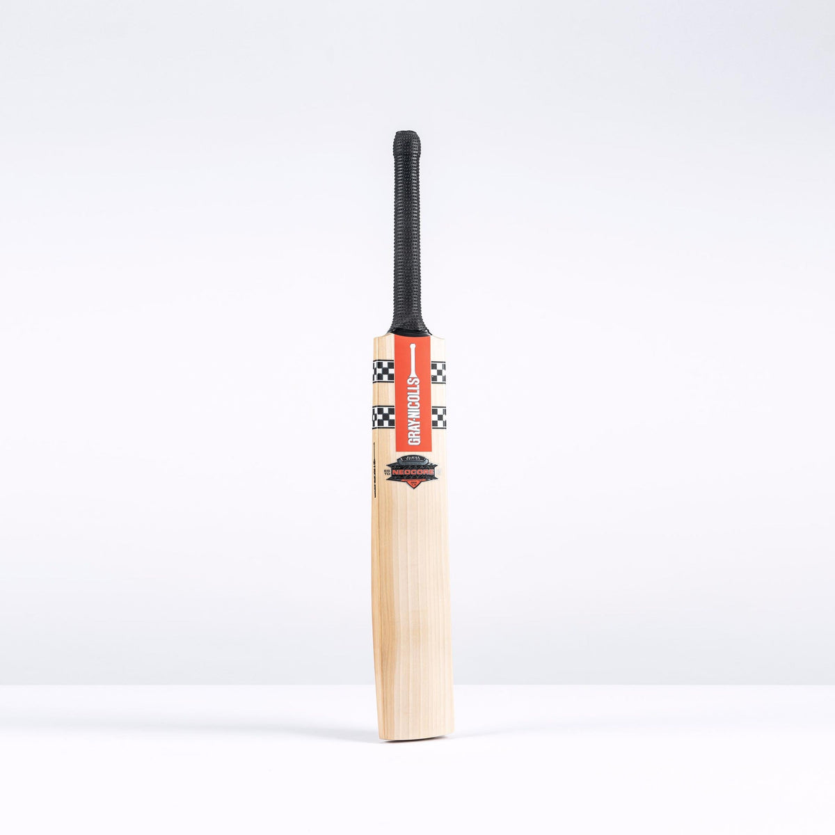 Gray-Nicolls Neocore 500 Cricket Bat — product detail view 4