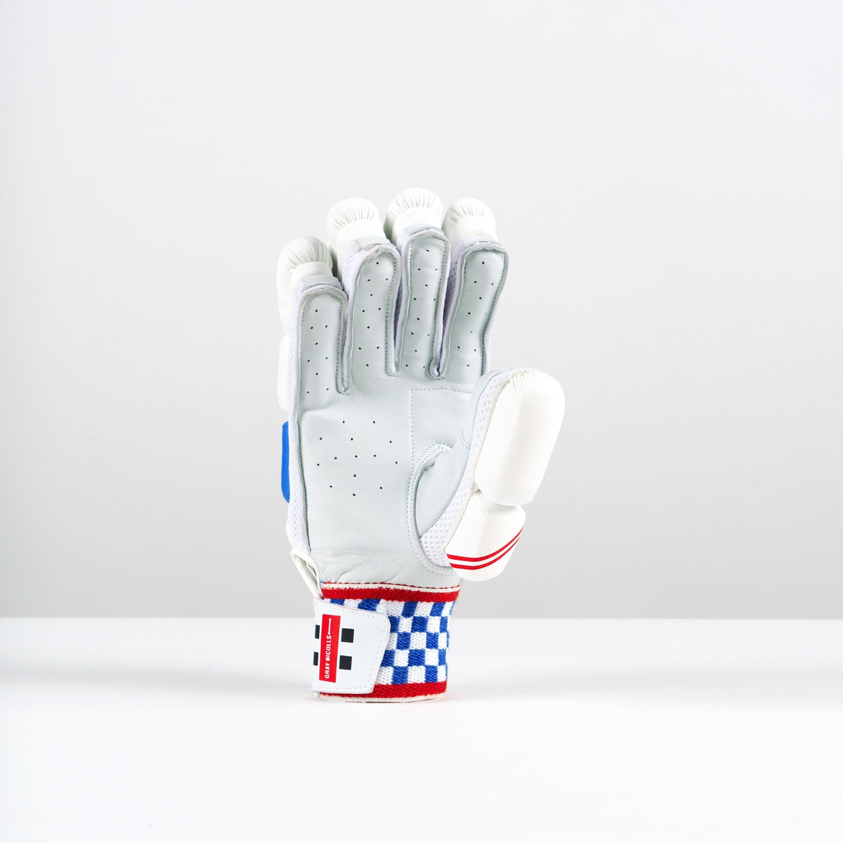 Gray-Nicolls Stratos 1.0 500 Batting Gloves — product detail view 4